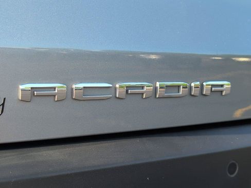 Used 2023 GMC Acadia AT4 AWD/4WD image 6