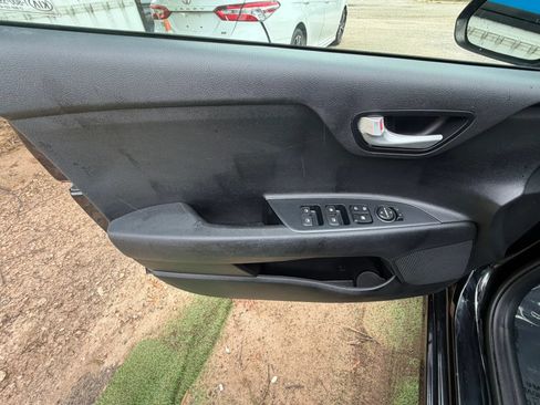 Used 2020 Kia Rio LX FWD image 21