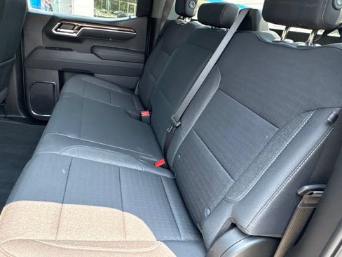 Certified 2025 Chevrolet Silverado 1500 LT AWD/4WD image 14