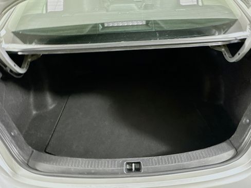 Used 2024 Toyota Corolla LE image 29