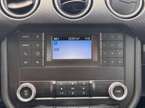 Certified 2019 Ford Mustang Coupe image 27