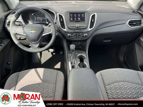 Certified 2024 Chevrolet Equinox LT AWD/4WD image 13