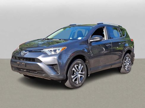 Used 2016 Toyota RAV4 LE AWD/4WD image 1