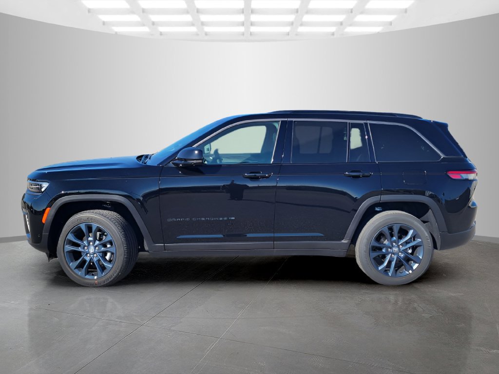 Used 2026 Jeep Grand Cherokee Limited AWD/4WD image 3
