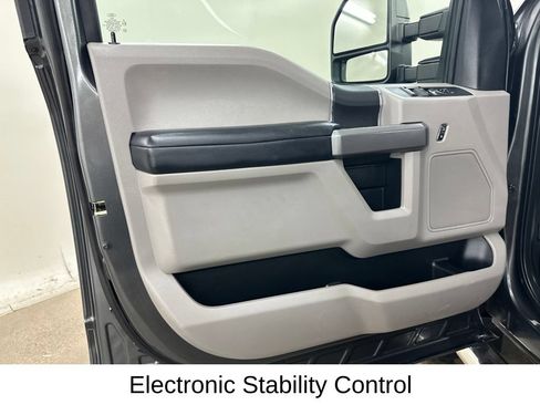 Used 2019 Ford F250 XLT w/ XLT Value Package AWD/4WD image 35