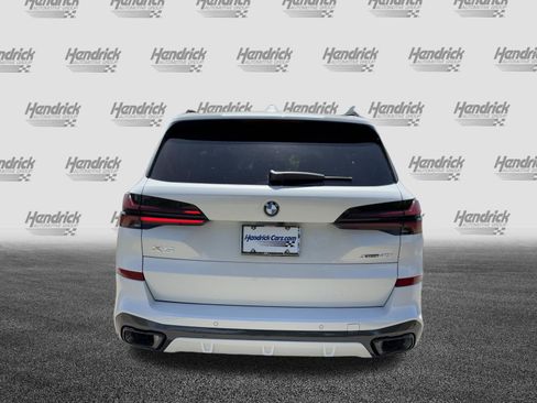 New 2026 BMW X5 xDrive40i w/ M Sport Package AWD/4WD image 9