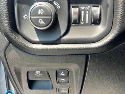 Used 2025 RAM 1500 Big Horn AWD/4WD image 20