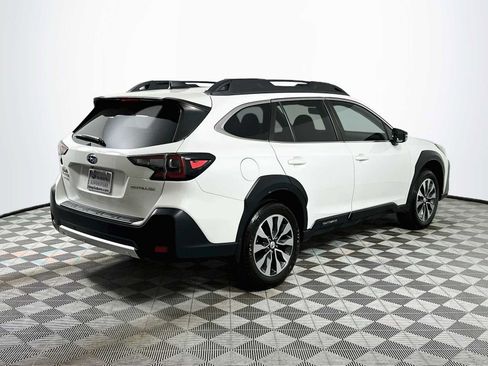 Certified 2023 Subaru Outback Limited AWD/4WD image 7