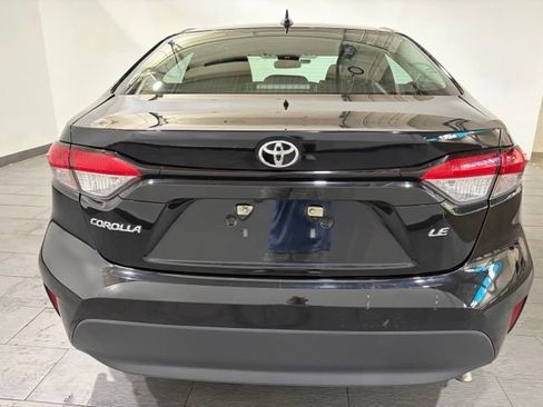 Used 2024 Toyota Corolla LE FWD image 4