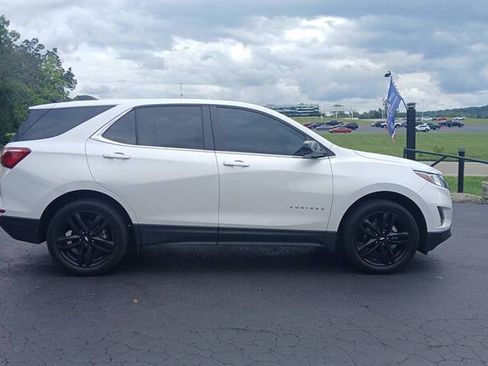 Used 2021 Chevrolet Equinox LT FWD image 1