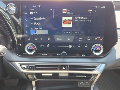 Certified 2025 Lexus RX 450h AWD w/ Convenience Package image 17