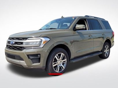 Used 2024 Ford Expedition XLT