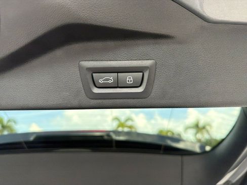 Certified 2025 BMW X5 xDrive40i AWD/4WD image 13