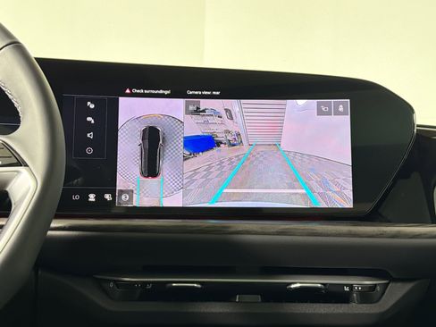 New 2025 Audi Q5 Premium Plus image 24