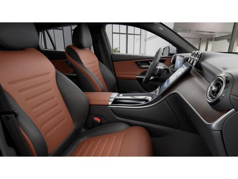 New 2026 Mercedes-Benz GLC 300 4MATIC image 4