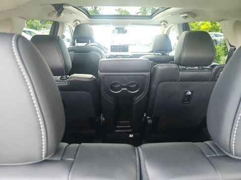 Used 2024 Acura MDX SH-AWD w/ Technology Package image 30