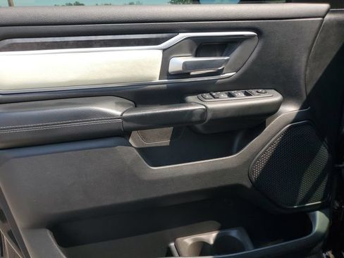 Used 2020 RAM 1500 Big Horn AWD/4WD image 22