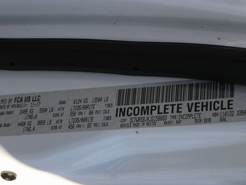 Used 2018 RAM 3500 Tradesman w/ Chrome Appearance Group image 40