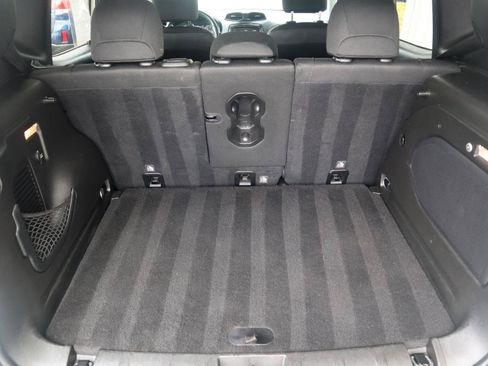 Used 2017 Jeep Renegade Altitude AWD/4WD image 51