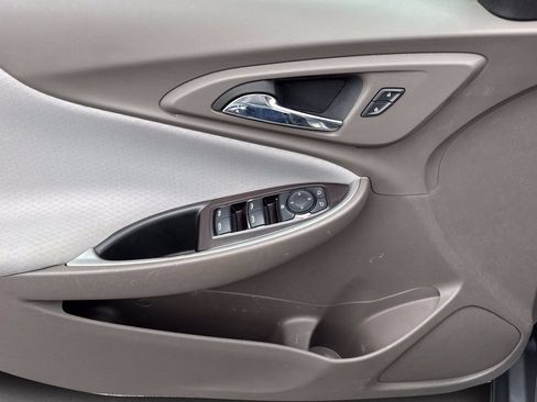 Used 2023 Chevrolet Malibu LT FWD image 17