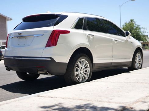Used 2017 Cadillac XT5 FWD w/ LPO, Wheel Lock Package image 11