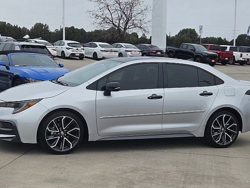 Used 2022 Toyota Corolla SE image 23