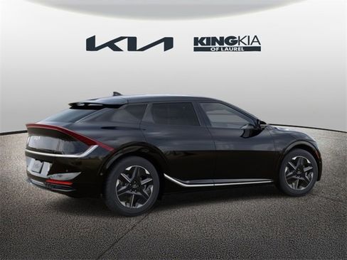 New 2025 Kia EV6 Wind image 7