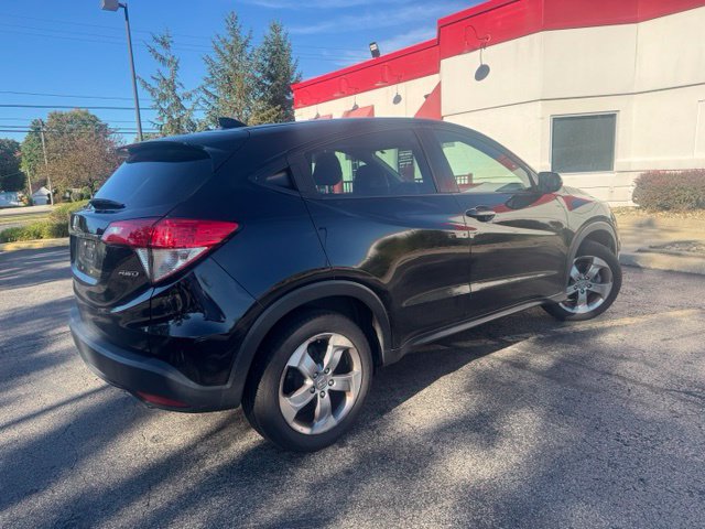 Used 2019 Honda HR-V LX image 3