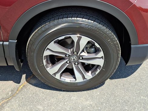 Used 2017 Honda CR-V LX image 8