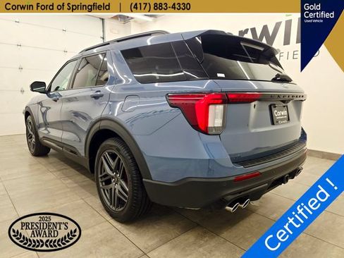 Used 2025 Ford Explorer ST w/ Sun And Sound Package AWD/4WD image 4