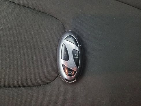 Used 2025 Hyundai Elantra Sport w/ Cargo Package FWD image 32