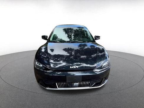 Used 2024 Kia EV6 Wind RWD image 4