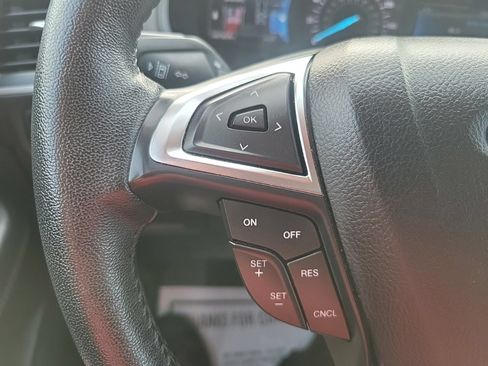 Used 2024 Ford Edge SEL AWD/4WD image 18