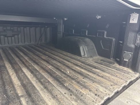 Used 2020 Chevrolet Silverado 1500 LT Trail Boss image 40