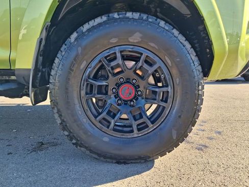 Used 2022 Toyota 4Runner TRD Pro AWD/4WD image 10