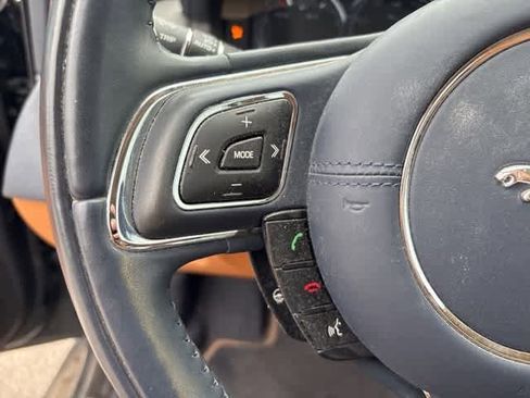 Used 2013 Jaguar XJ AWD image 11