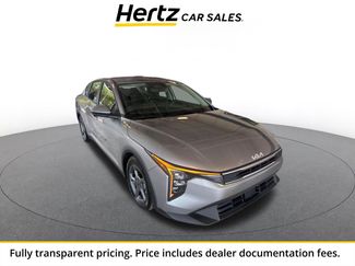 Used 2026 Kia K4 FWD video 1