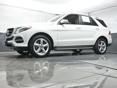 Used 2018 Mercedes-Benz GLE 350 image 36
