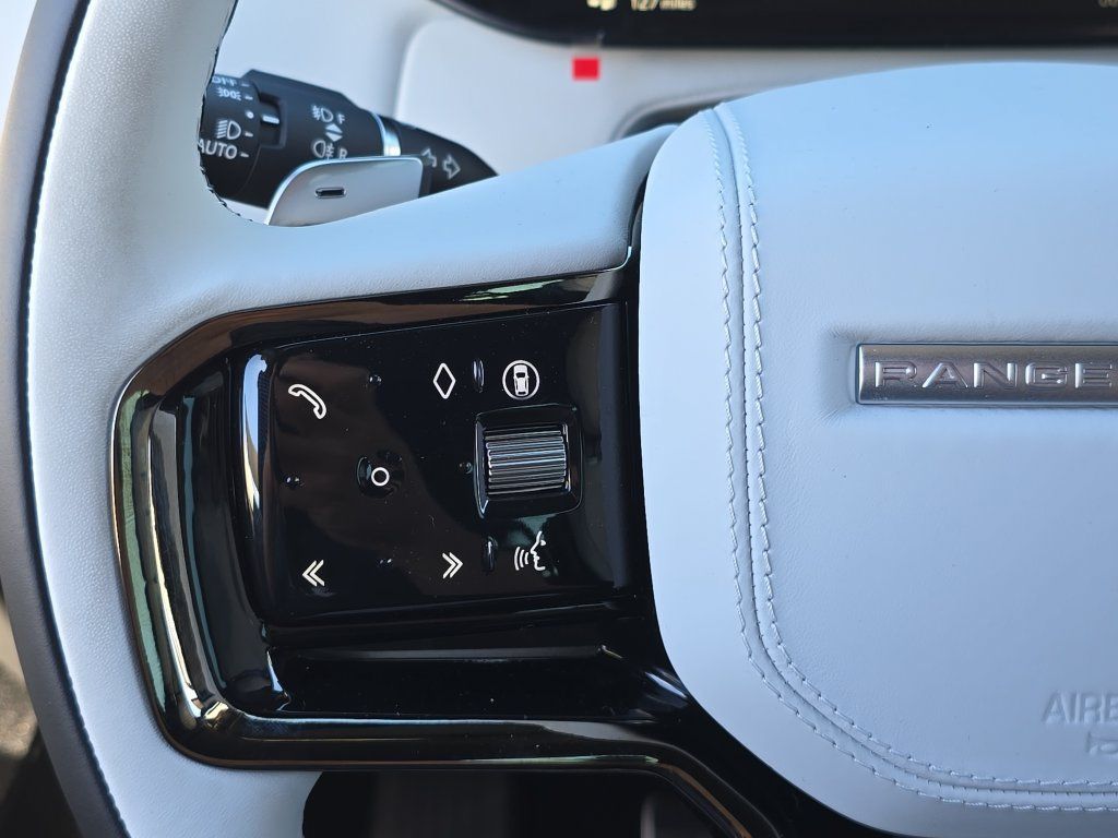 New 2027 Land Rover Range Rover Sport Dynamic SE AWD/4WD image 19