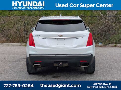 Used 2018 Cadillac XT5 FWD w/ LPO, Wheel Lock Package image 4