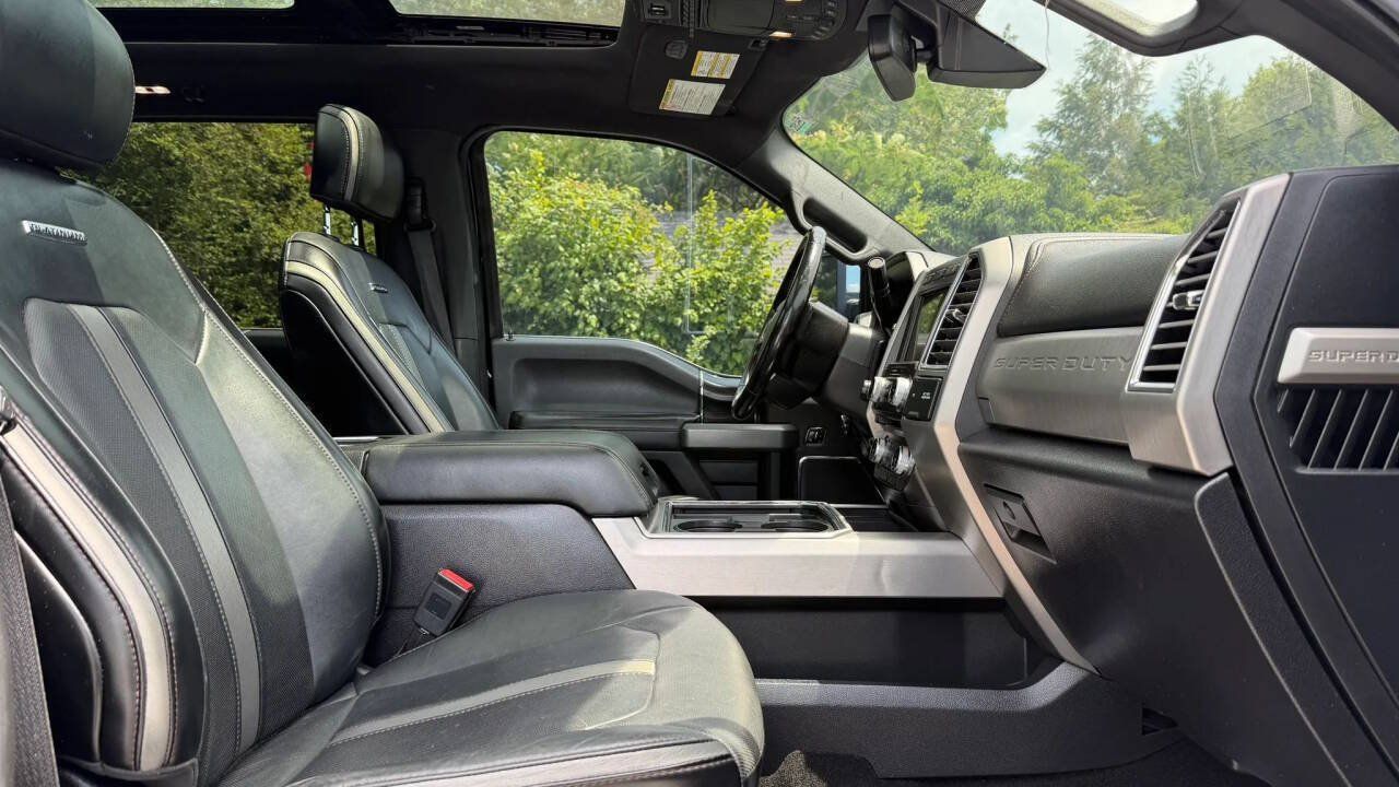 Used 2018 Ford F250 Platinum w/ Platinum Ultimate Package AWD/4WD image 31