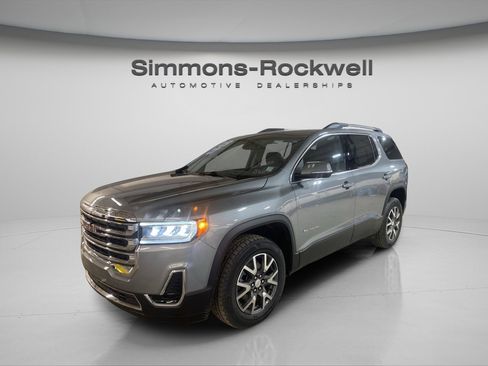 Used 2023 GMC Acadia SLE w/ Driver Convenience Package image 1