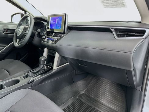 Certified 2024 Toyota Corolla Cross LE w/ Moonroof Package AWD/4WD image 29