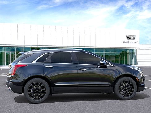 New 2026 Cadillac XT5 Premium Luxury w/ LPO, ONYX Package AWD/4WD image 5