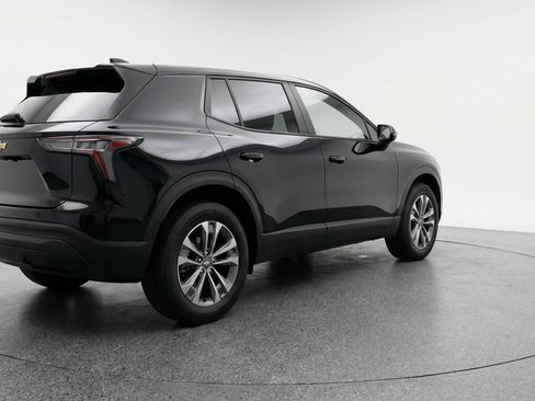 Used 2025 Chevrolet Equinox LT FWD image 9