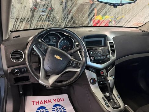 Used 2012 Chevrolet Cruze LT FWD image 7