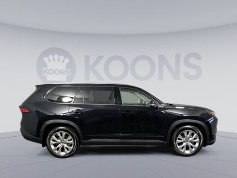 Used 2026 Toyota Grand Highlander AWD image 12