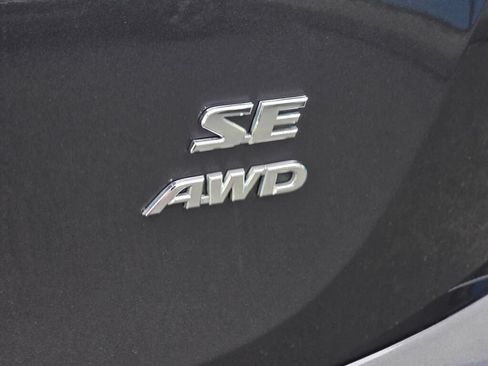 Used 2017 Toyota RAV4 SE AWD/4WD image 15
