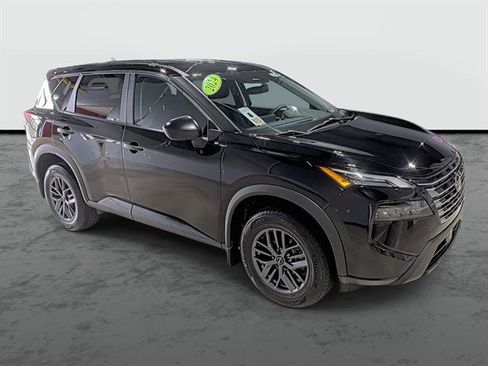 Used 2024 Nissan Rogue S AWD/4WD image 5