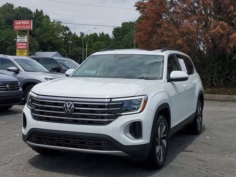 Certified 2024 Volkswagen Atlas SE w/ Panoramic Sunroof Package FWD image 31